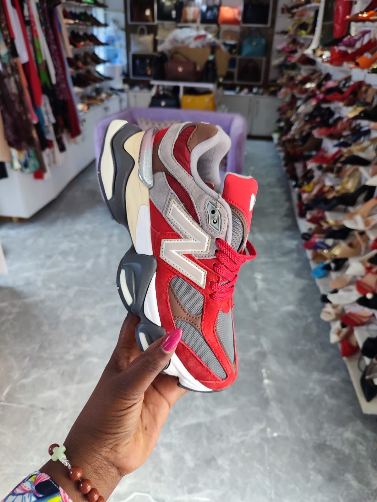 New Balance 9060