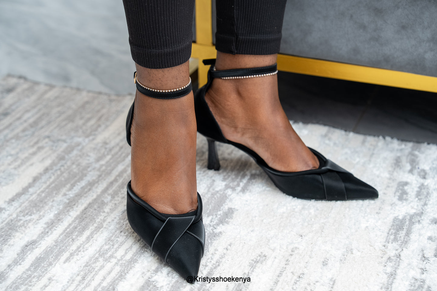 Twisty Heels
