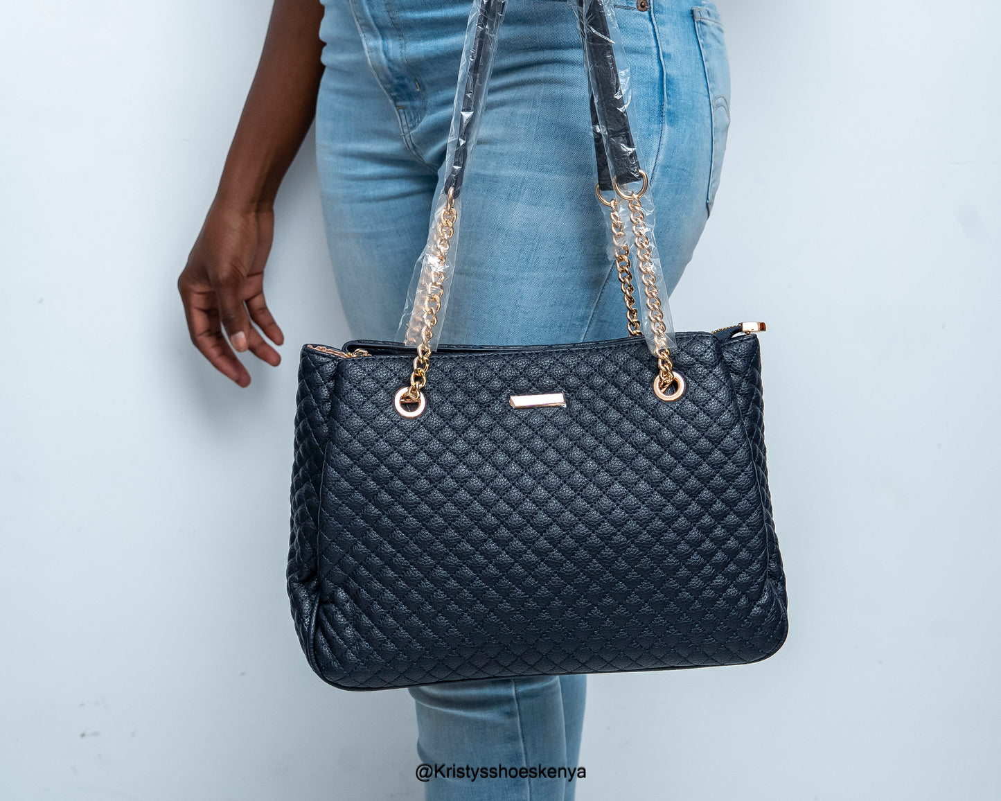 Pia Tote bag